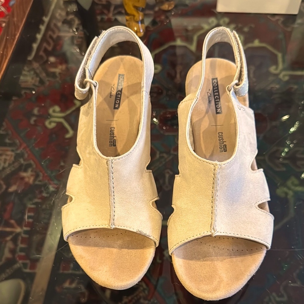 Clark’s Beige platform soft cushion cork wedge sandals